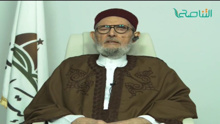 الشيخ د.الصادق الغرياني – بعض من درس في الخارج يريد استنساخ طرق التعليم هناك في ليبيا ولكن قد تكون في غير محلها