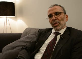 لندن: صنع الله يدعو إلى حماية المؤسسة ومحاربة الفساد والشفافية