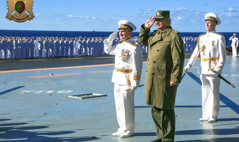 روسيا: مجرم الحرب حفتر يطلب إنشاء قاعدة عسكرية في شرق ليبيا