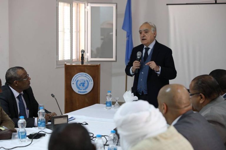 البعثة الأممية تنظم لقاء مفتوح مع عدد من ممثلي الجنوب