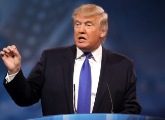 الرئيس الأمريكي يمدد حالة الطوارئ والعقوبات على ليبيا