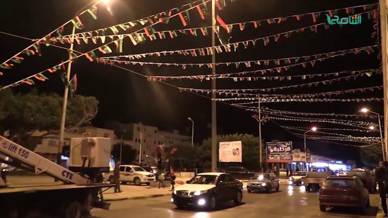 عدسة التناصح ترصد أجواء الاستعداد للاحتفال بالذكرى السابعة لثورة 17 فبراير في مدينة درنة