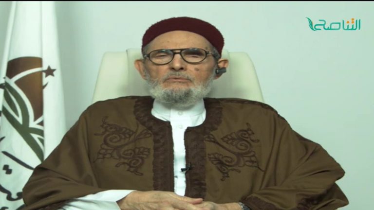 الشيخ د.الصادق الغرياني – من المؤسف أن يصف بعض الناس فبراير بالنكبة؛ والواجب الثبات على مكتسباتها وعدم التفريط فيها