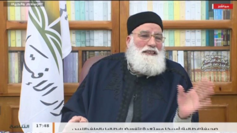 الشيخ د. حمزة أبوفارس – كل من ارتكب جرما فعليه تحمل تبعاته ولا يظلم أقاربه فكل نفس بما كسبت رهينة