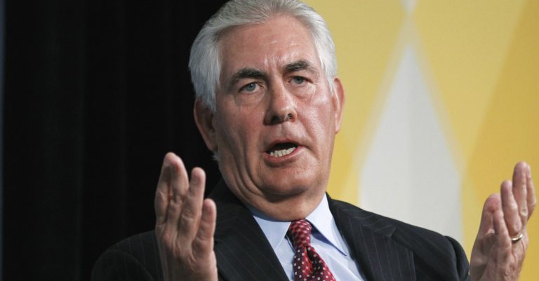 وزير خارجية أمريكا: تنظيم الدولة يسعى للتحول إلى حركة تمرد في ليبيا