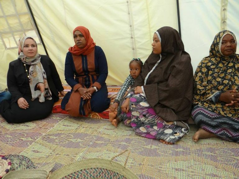 قرارة القطف: وزيرة الشؤون الاجتماعية تزور مخيم نازحي تاورغاء