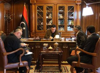 السراج يجتمع مع عميد مصراتة وملف عودة “تاورغاء” على طاولة النقاش