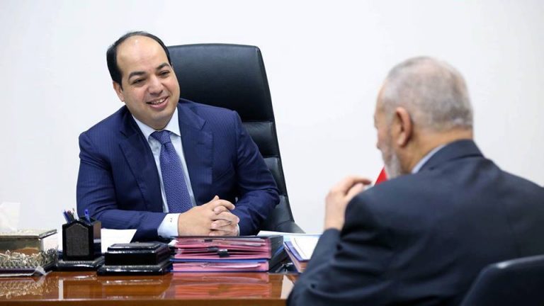 معيتيق والطويل يبحثان نتائج اجتماعات “توحيد المؤسسة العسكرية”