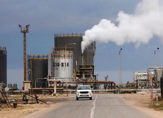 إغلاق حقل الشرارة النفطي