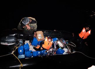 ليبيان يركبان قوارب الموت لإنقاذ شقيقهما من السرطان.. تعرف على القصة كاملة