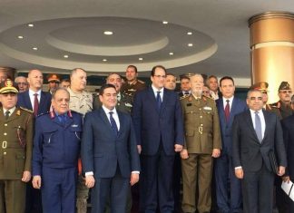 العربي الجديد: فشل لقاء القاهرة ورفض لتولي حفتر أي منصب بالجيش