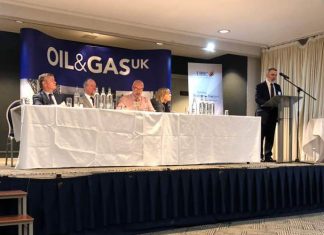 صنع الله: نهدف إلى إعادة البناء والاستثمار في قطاع النفط والغاز في ليبيا