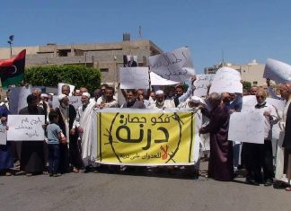 أهالي الزواية يطالبون بوقف القصف وفك الحصار على درنة