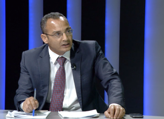 عضو بالهيئة التأسيسية : الإعلان الدستوري لا يصلح لبناء انتخابات