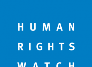 رايتس ووتش تطالب أطراف النزاع بدرنة بتجنيب المدينة الأذى