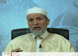 من الإسلام والحياة – الشيخ سامي الساعدي – هل يتعارض تبكير المسلم للصلاة في المسجد مع التعجيل بالإفطار؟