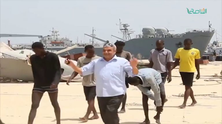 منظمات: أطباء بلا حدود تعرب عن قلقها بشأن 8000 لاجئ في زوارة