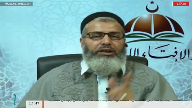 من الإسلام والحياة – الشيخ محمد أبوعجيلة – هل الأفضل صلاة التراويح في المسجد أم في البيت ؟