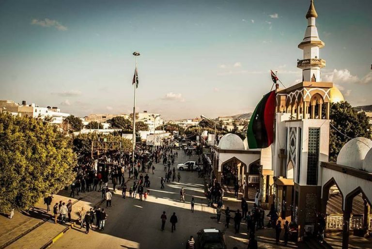 محلي درنة يبارك قرار تشكيل قوة حماية المدينة