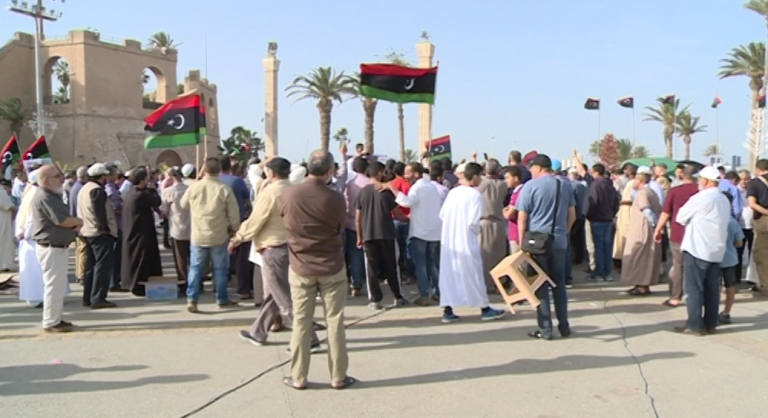 طرابلس: دعوات للتظاهر الجمعة تنديدًا بالتفجير الإجرامي بمقر المفوضية