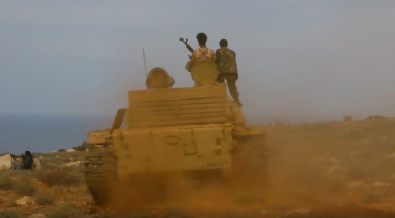 درنة: قصف جوي ومدفعي على حي شيحا