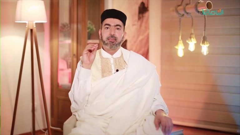 برنامج قدوات وعبر – الحلقة (14) : الثبات في شخصية عمر المختار – مع الشيخ رياض صاكي