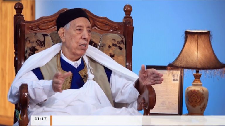 برنامج بين يدي العلماء | الحلقة 12 | مع فضيلة الشيخ محمد جبعور  | 21 – 6 – 2018