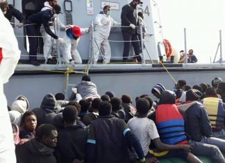 إنقاذ 31 مهاجرا غير قانوني شمال زوارة