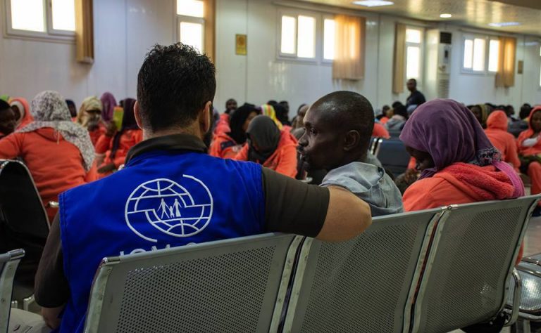 المنظمة الدولية للهجرة: تدعو السلطات الليبية إلى وقف احتجاز المهاجرين