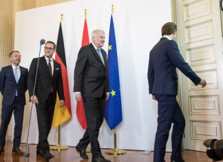 الاتحاد الأوروبي: يسعى لإقناع دول شمال إفريقيا باستقبال منصات إنزال على أراضيها للمهاجرين