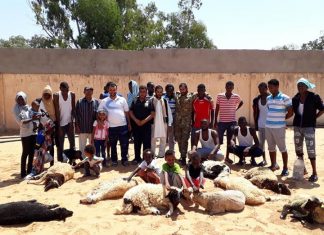 احتفالا بمناسبة عيد الأضحى بمركز إيواء المهاجرين في تاجوراء.