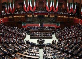 إيطاليا: انتقاد لمنح الحكومة زوارق إنقاذ بليبيا