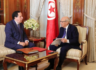 الرئيس التونسي يبحث مع وزير خارجيته نتائج زيارته لليبيا وواشنطن