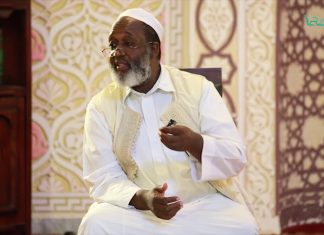 من برنامج خذوا مناسككم – من معاني التجرد من المحيط والمخيط عند الاحرام مع الشيخ النفاثي موسى