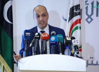 رئيس مصلحة الأحوال المدنية محمد بالتمر يستعرض المشروعات المستقبلية لمنظومة السجل المدني الجديدة المتعاقد عليها أهمها مشروع المطابقة الورقية وتنظيف البيانات