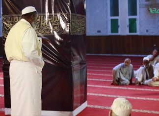 من برنامج خذوا مناسككم – كيفية لبس لباس الإحرام بالطريقة الصحيحة مع الشيخ النفاثي موسى