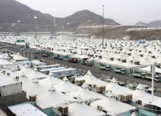 مكة المكرمة: آلاف الحجيج يتوافدون إلى منى يوم التروية