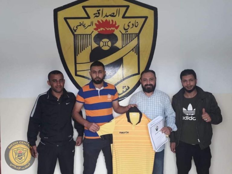 نادي الصداقة يتعاقد مع حارسي المرمى “إدريس مصدق” و “ميلود عبد الواحد”
