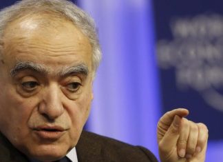 سلامة: سنبحث إجراء عملية الاستفتاء على مشروع الدستور