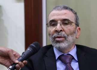 صنع الله يطالب بمعاقبة الشركات الاماراتية المتورطة في سرقة النفط