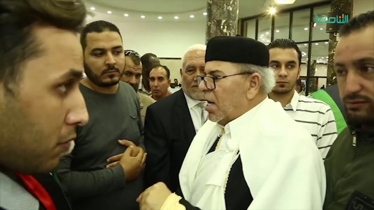 وقفة تضامنية ضد قرار العقوبات الدولية على العميد صلاح بادي