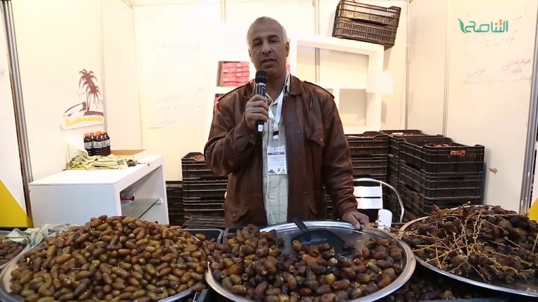 الأخ علي الفقيه من مدينة زلة يحدثكم عن معرض طرابلس السادس للتمور
