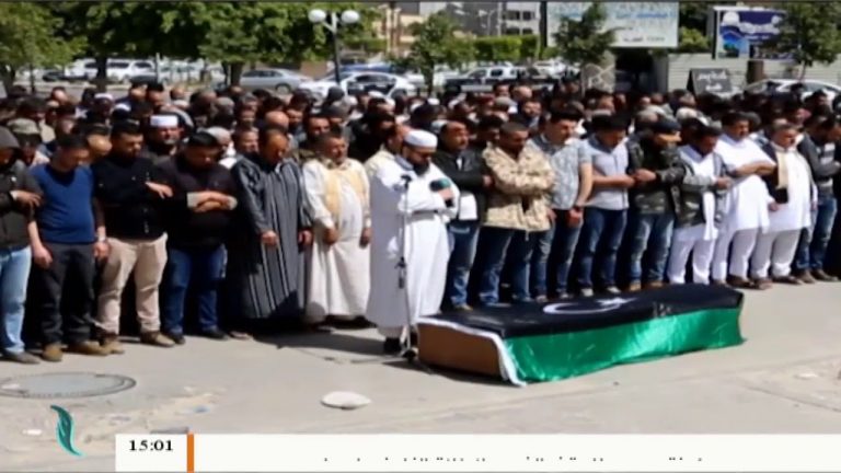 عدسة التناصح : صلاة الجنازة على أحد شهداء بركان الغضب – مصراتة