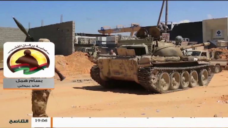 بسام همل : قوات الجيش الليبي مازالت تسيطر على تمركزاتها بمحور الخلة وهدوء حذر بباقي المحاور