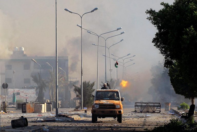 بعد مرور 5 أشهر .. انتصار عسكري .. وركود سياسي .. وأزمة إنسانية