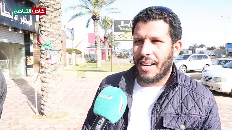 لقاء مع أحد المواطنين بمدينة الزاوية علي خلفية قصف مجرم الحرب