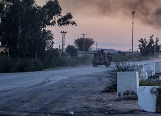 قوات الجيش تستهدف بالمدفعية الثقيلة تمركزات الميليشيات بمحور الخلاطات والمشروع