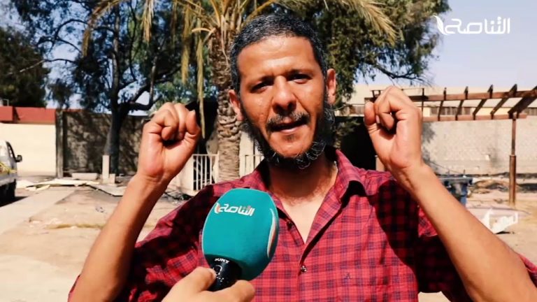 شاهد | مأساة نازحي المبيت الجامعي بعد تعرضهم للقصف من قبل ميليشيات حفتر