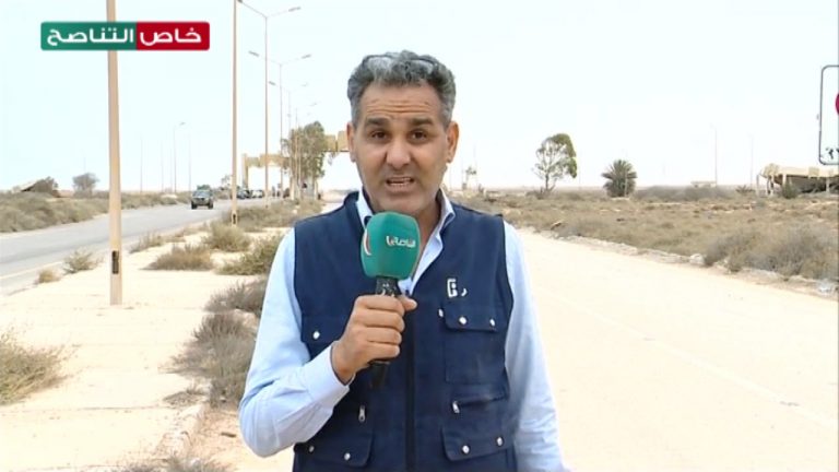 عدسة التناصح – من بوابة 30 غرب مدينة سرت مراسلنا من هناك في تغطية خاصة حول المعارك الجارية لتحرير المدينة من ميليشيات ومرتزقة حفتر – 08 – 06 – 2020