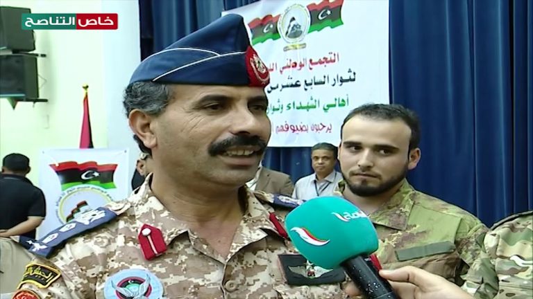 عقيد طيار محمد قنونو/ المتحدث باسم الجيش الليبي: لن تتوقف العمليات العسكرية حتى يتحرر كامل التراب الليبي  خلال حفل تكريم ثوار المنطقة الشرقية بزليتن